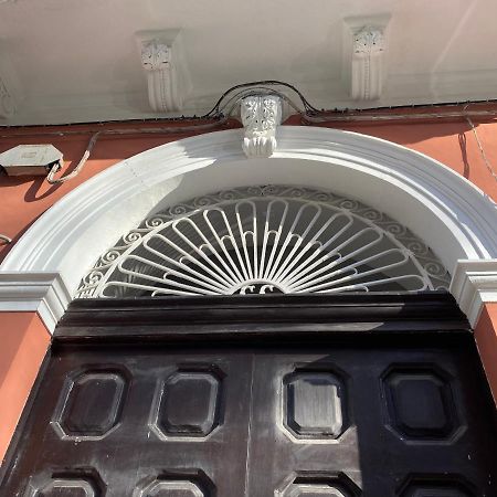 Mini Loft - Bari Centro - A Due Passi Dal Mareアパートメント エクステリア 写真