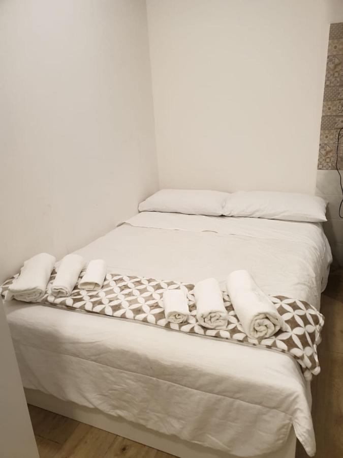 Mini Loft - Bari Centro - A Due Passi Dal Mareアパートメント エクステリア 写真
