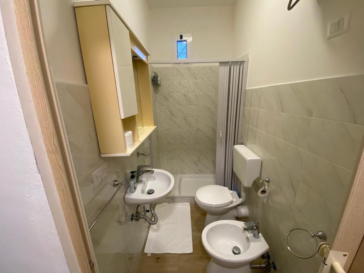 Mini Loft - Bari Centro - A Due Passi Dal Mareアパートメント エクステリア 写真